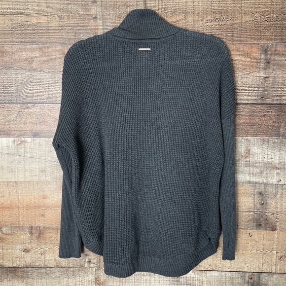 Michael Kors Pearl Heather Gray Turtleneck Round Hem Sweater Size Large - Picture 7 of 10